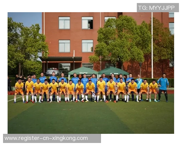 足球精神的传承与发扬：团结拼搏与公平竞争的永恒追求